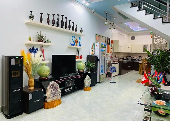 Cat Ba Central Homestay